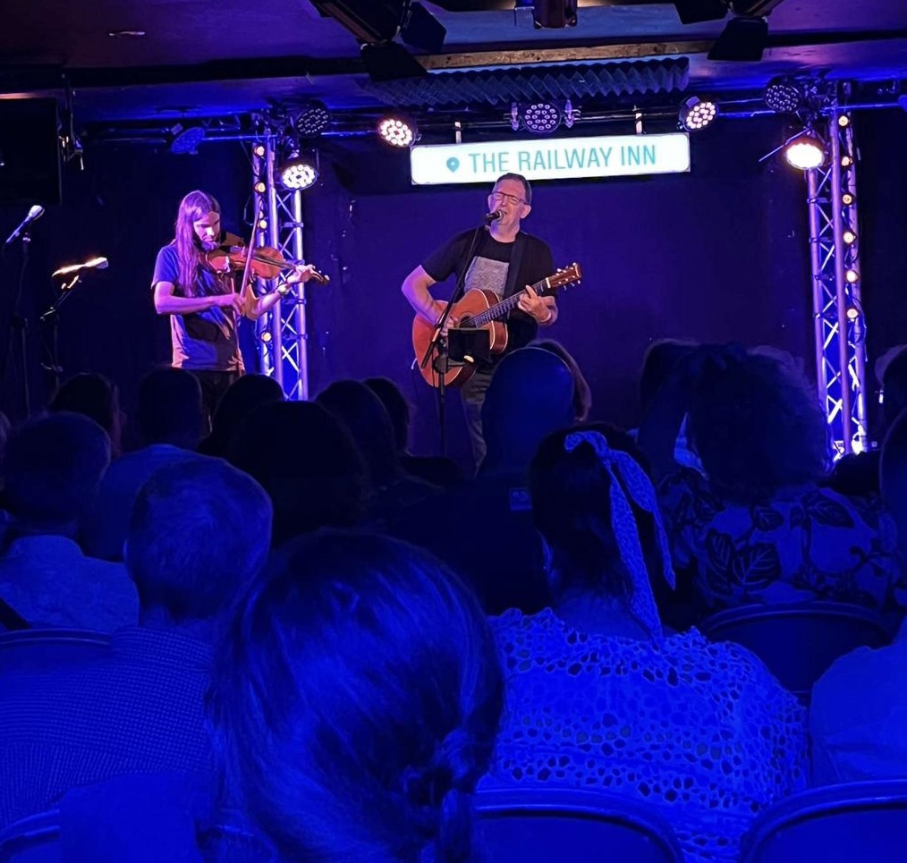 4aa093a9 7e05 4655 ba99 83968542467c